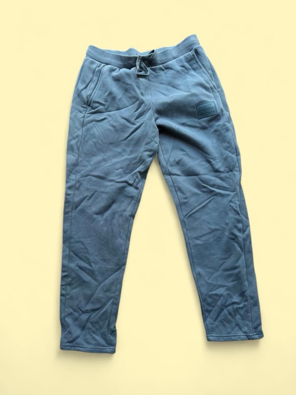 ✨ Puma active joggers size M✨